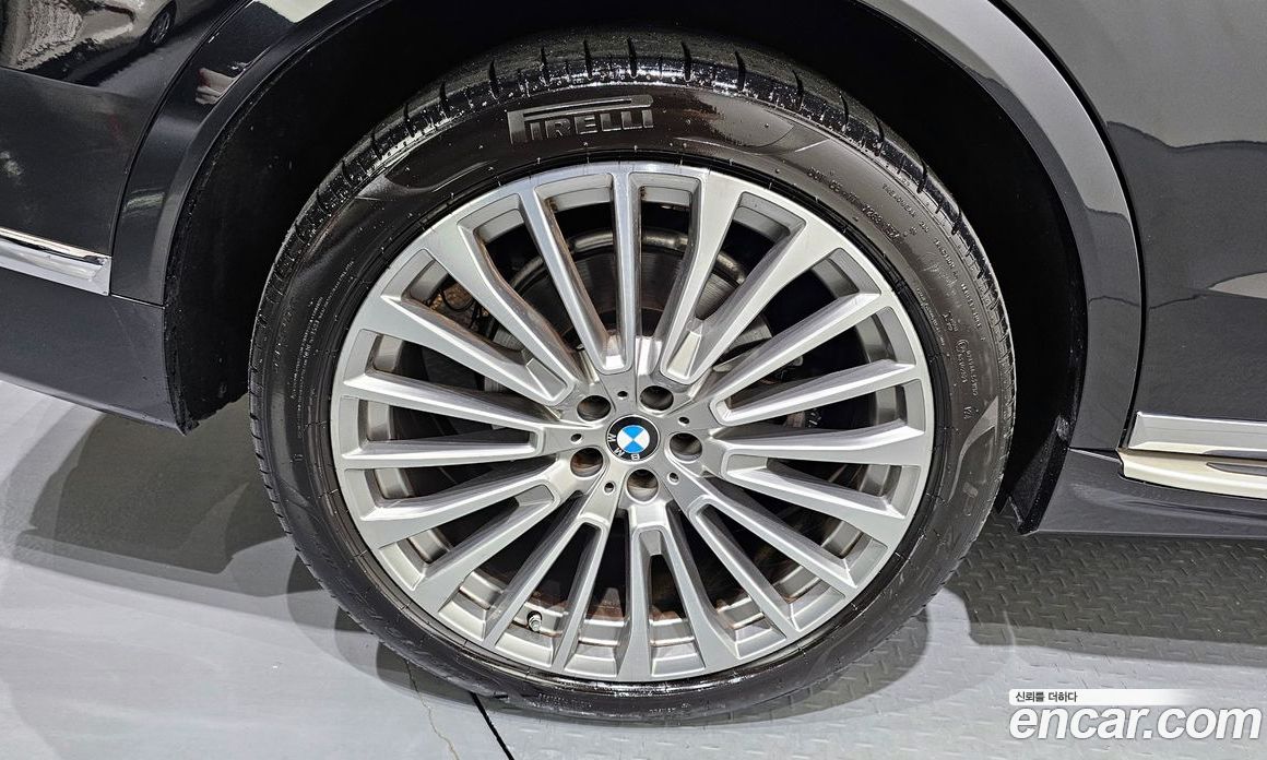 BMW X7 xDrive i40 Design Pure Excellence 7-Seater