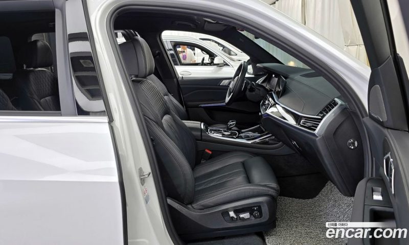 BMW X7 xDrive 40D M Sport 6STR