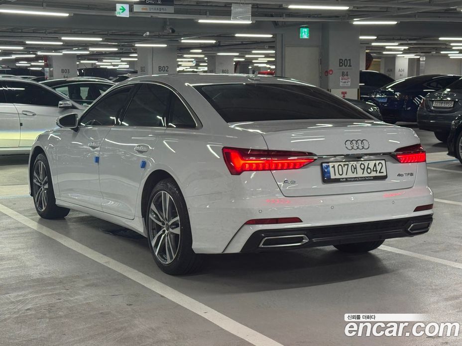 Audi A6 45 TFSI Premium