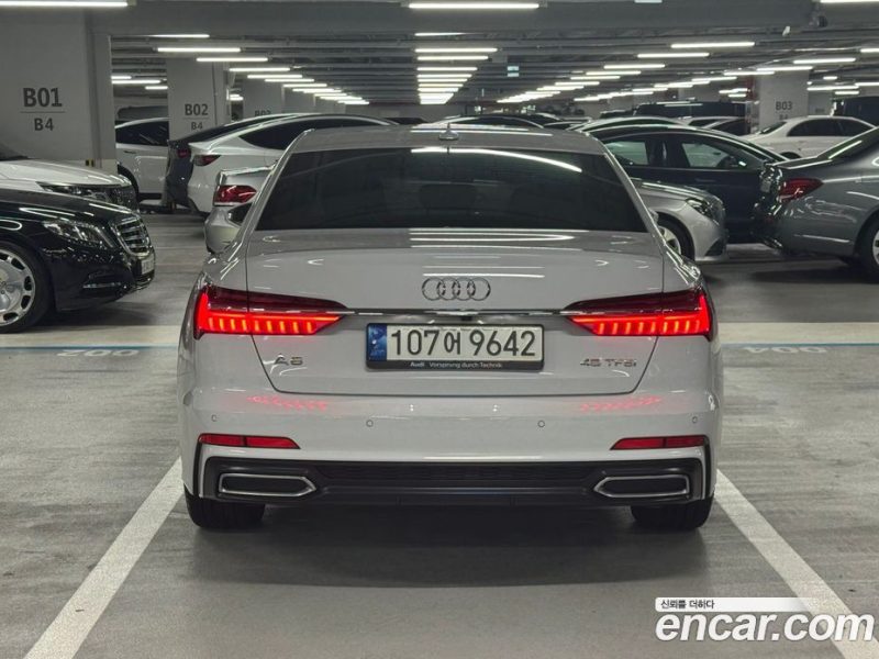 Audi A6 45 TFSI Premium
