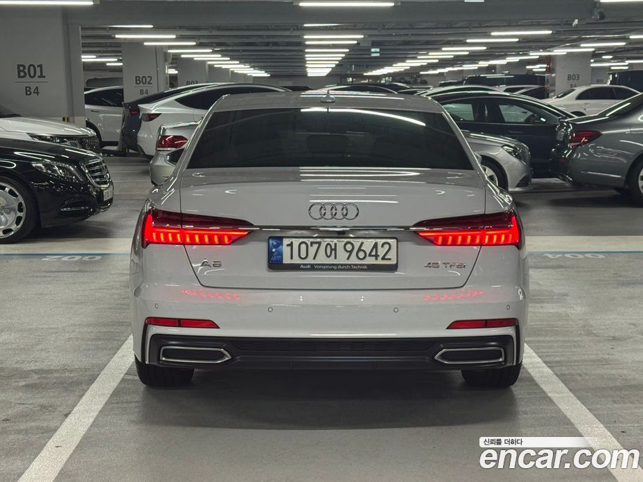 Audi A6 45 TFSI Premium