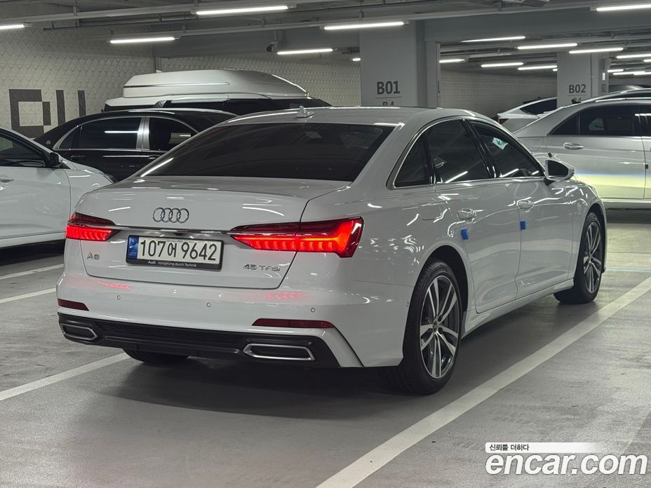 Audi A6 45 TFSI Premium