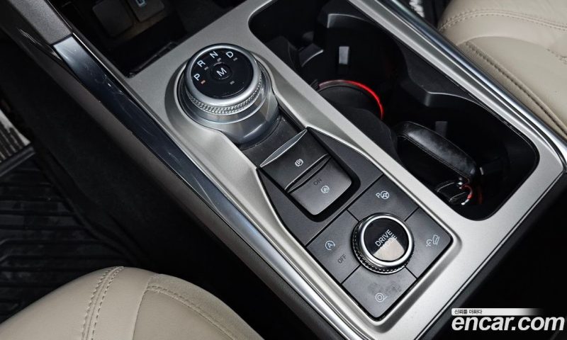 Ford Explorer 3.0 Platinum 4WD