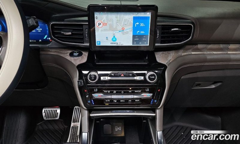 Ford Explorer 3.0 Platinum 4WD