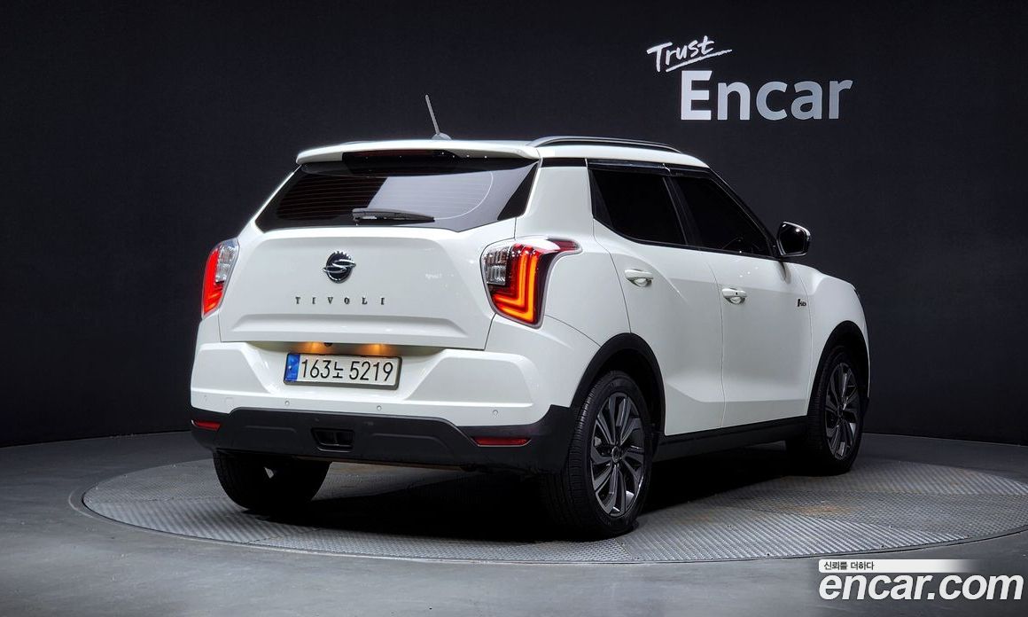 SsangYong Tivoli Gasoline 1.5 2WD
