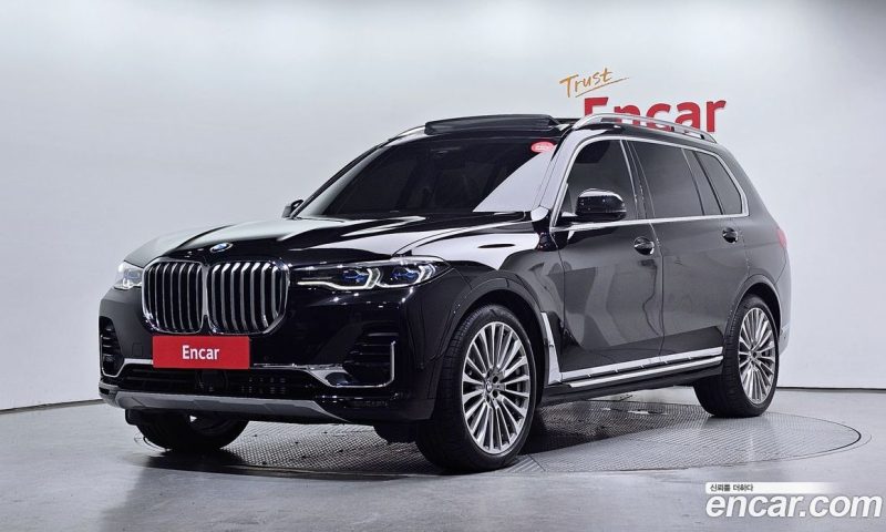 BMW X7 xDrive i40 Design Pure Excellence 7-Seater