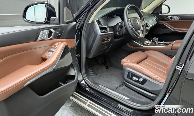 BMW X7 xDrive i40 Design Pure Excellence 7-Seater