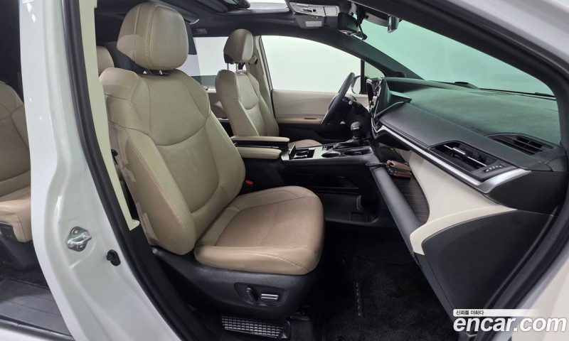 Toyota Sienna 2.5 Hybrid 2WD