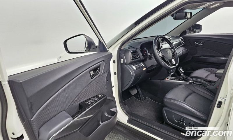 SsangYong Tivoli Gasoline 1.5 2WD