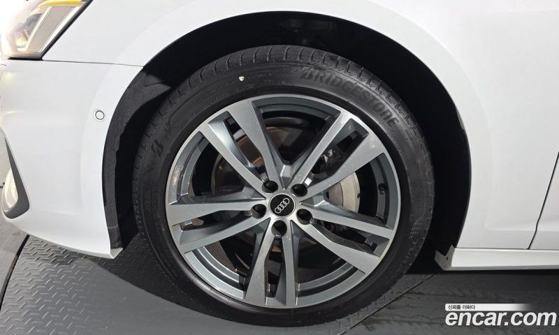 Audi A6 45 TFSI Premium