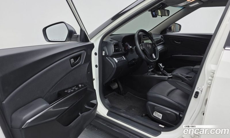 SsangYong Tivoli Gasoline 1.5 2WD