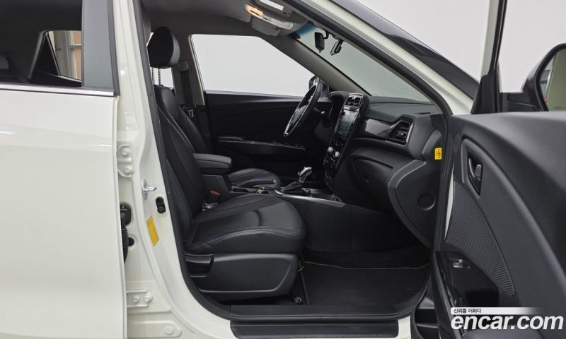SsangYong Tivoli Gasoline 1.5 2WD