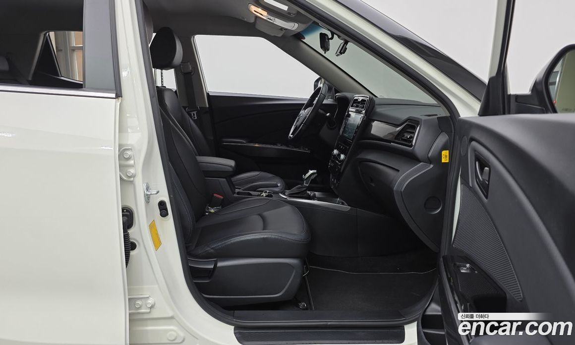 SsangYong Tivoli Gasoline 1.5 2WD