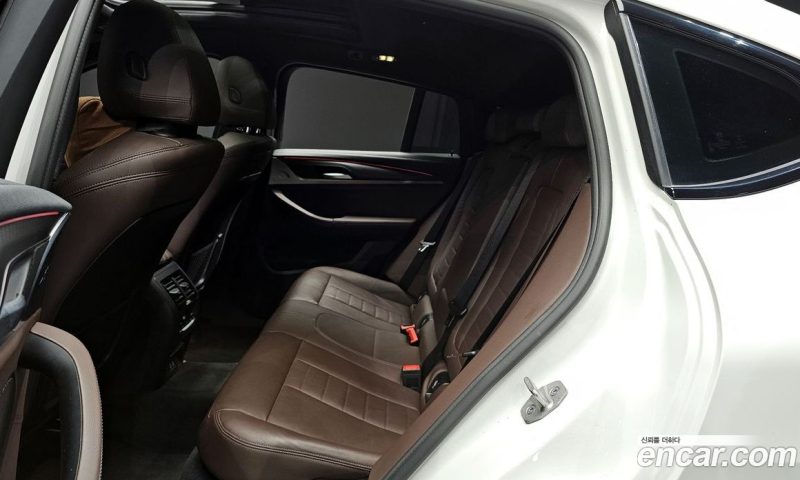 BMW X4 xDrive20i M Sports X Onlile Exclusive Edition