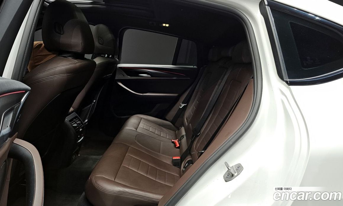 BMW X4 xDrive20i M Sports X Onlile Exclusive Edition