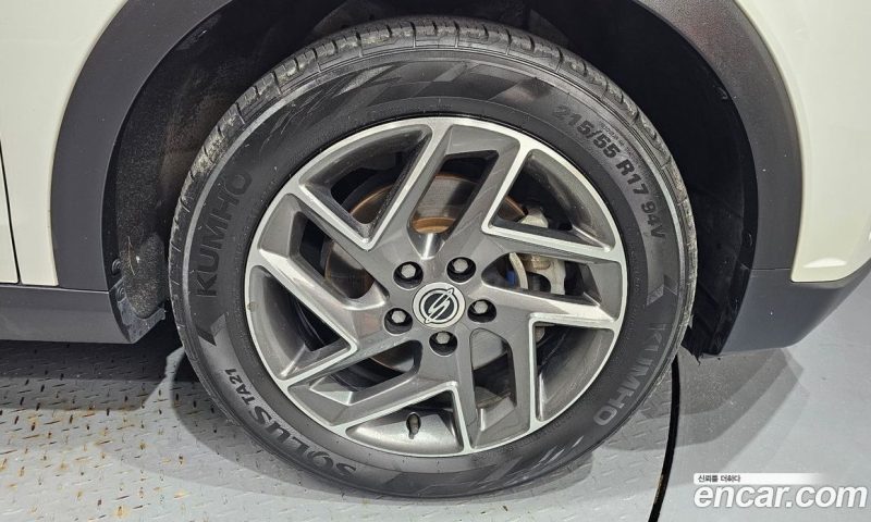 SsangYong Tivoli Gasoline 1.5 2WD