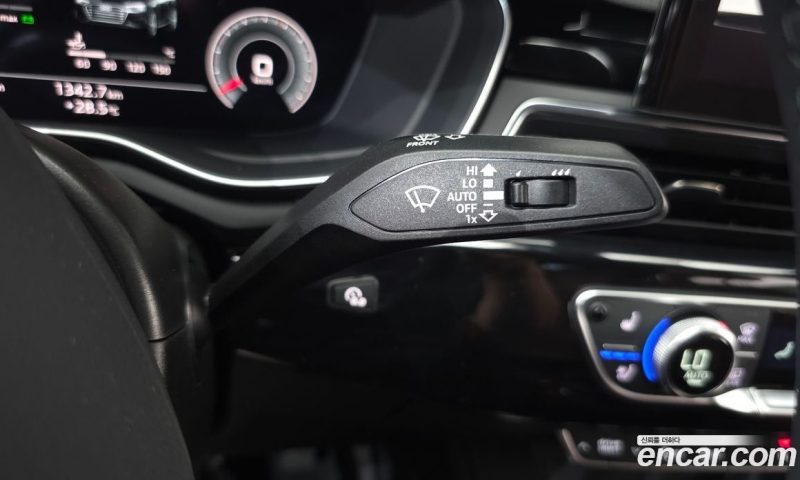 Audi A4 35 TDI Premium