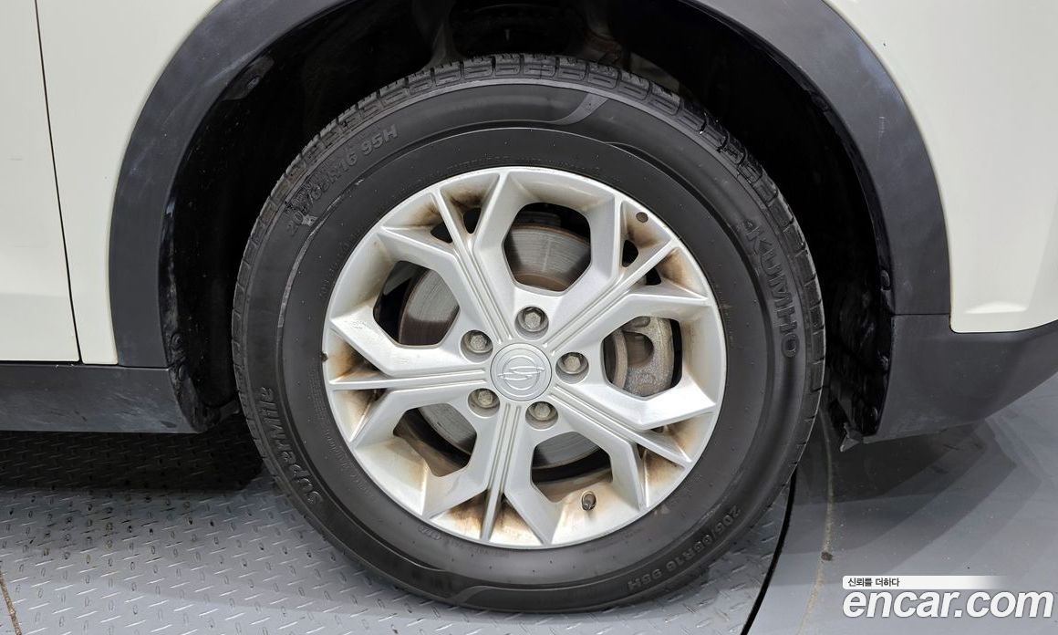 SsangYong Tivoli Gasoline 1.5 2WD