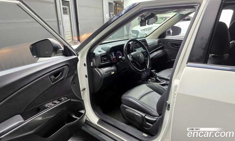 SsangYong Tivoli Gasoline 1.5 2WD
