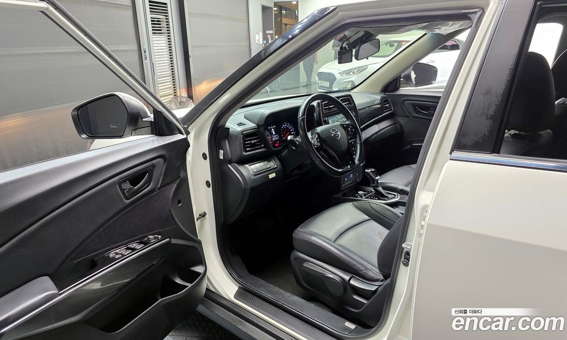 SsangYong Tivoli Gasoline 1.5 2WD