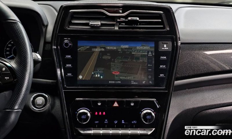 SsangYong Tivoli 1.5 Upbeat 2WD