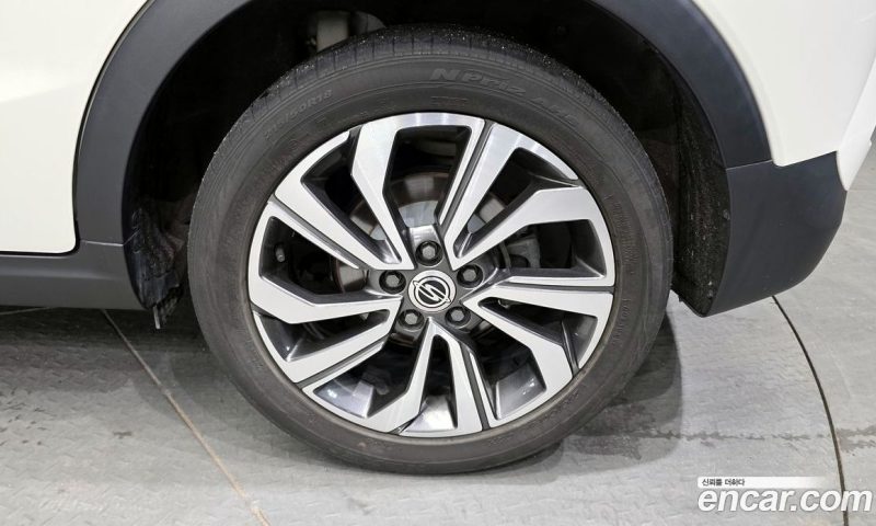 SsangYong Tivoli Gasoline 1.5 2WD