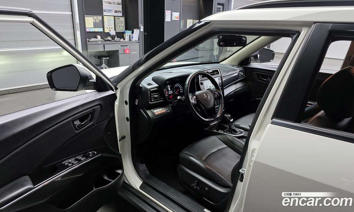 SsangYong Tivoli Gasoline 1.5 2WD