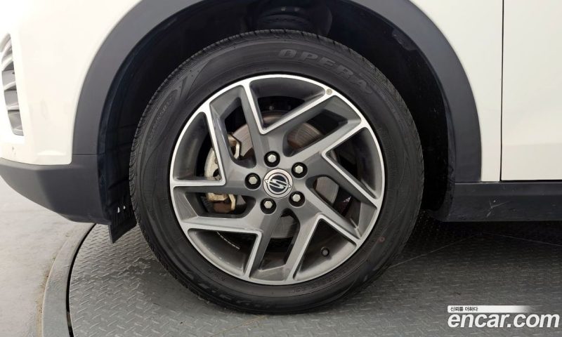 SsangYong Tivoli Gasoline 1.5 2WD