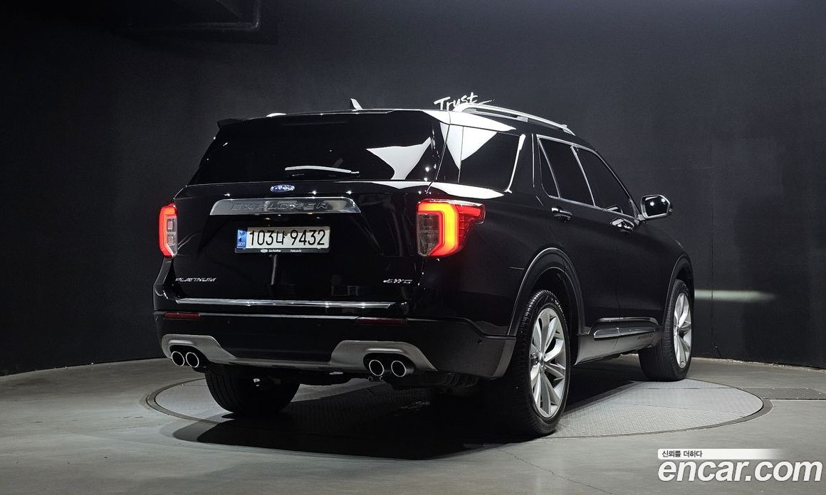 Ford Explorer 3.0 Platinum 4WD