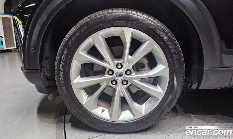 Ford Explorer 3.0 Platinum 4WD