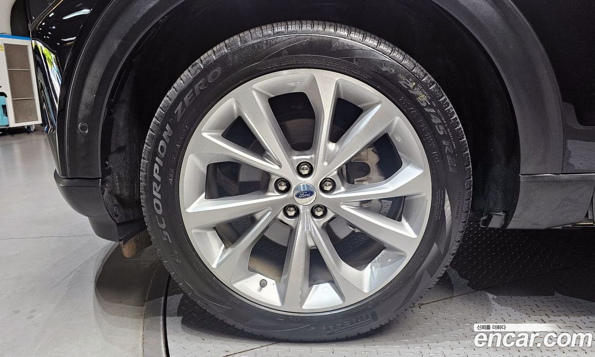 Ford Explorer 3.0 Platinum 4WD