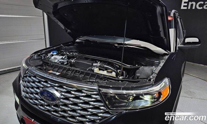 Ford Explorer 3.0 Platinum 4WD