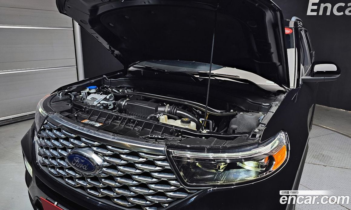 Ford Explorer 3.0 Platinum 4WD