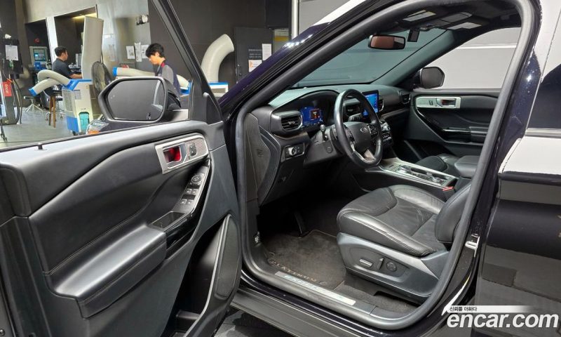 Ford Explorer 3.0 Platinum 4WD