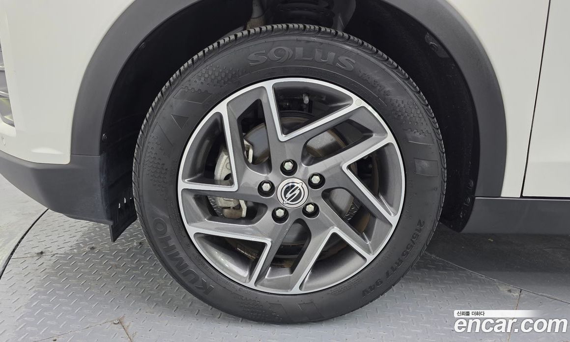 SsangYong Tivoli Gasoline 1.5 2WD