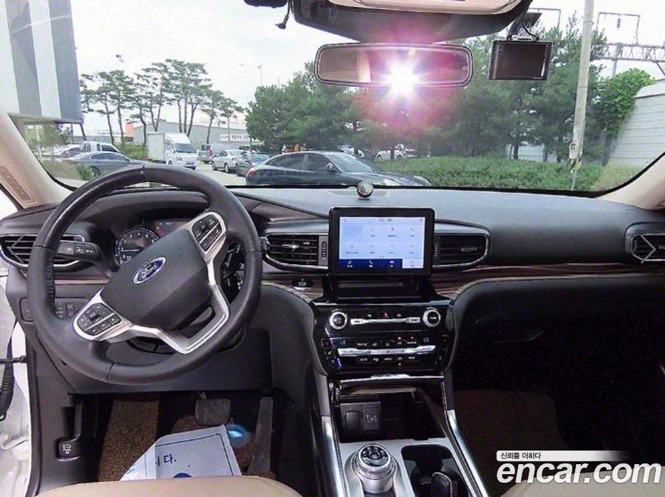 Ford Explorer 2.3 LimIted 4WD