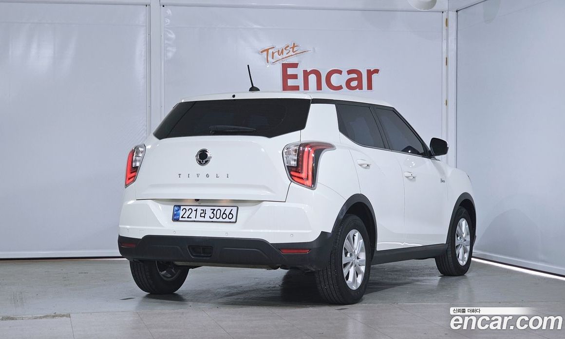 SsangYong Tivoli Gasoline 1.5 2WD