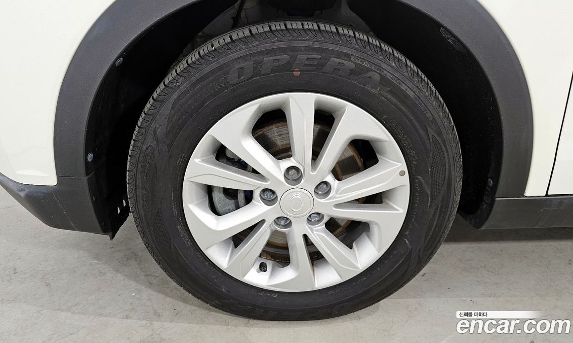 SsangYong Tivoli Gasoline 1.5 2WD