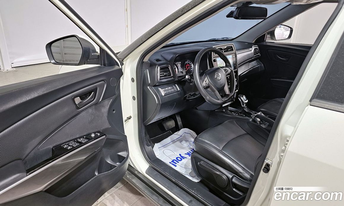 SsangYong Tivoli Gasoline 1.5 2WD