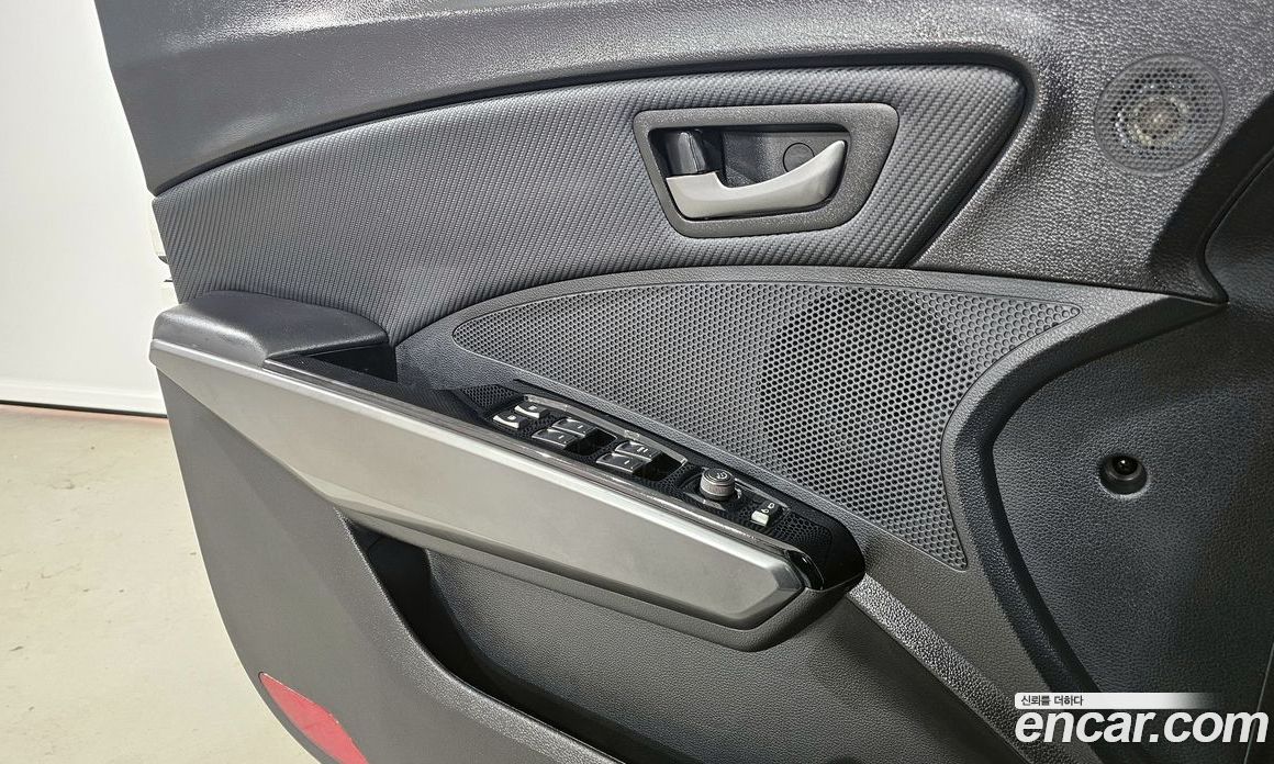 SsangYong Tivoli Gasoline 1.5 2WD