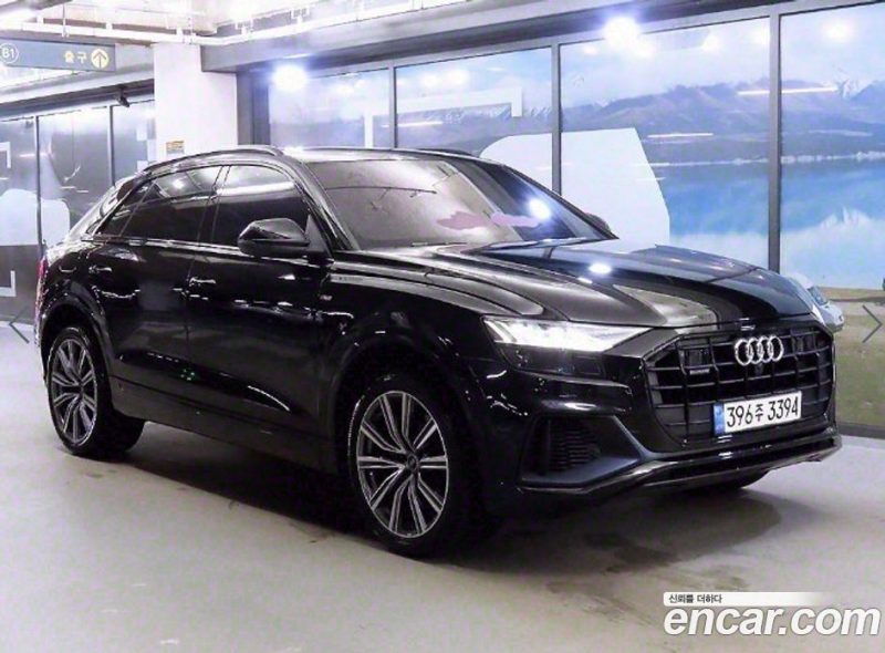 Audi Q8 55 TFSI Quattro Premium