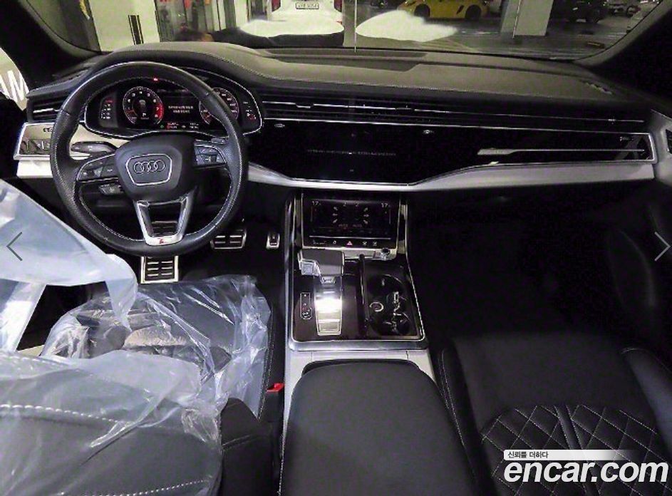 Audi Q8 55 TFSI Quattro Premium