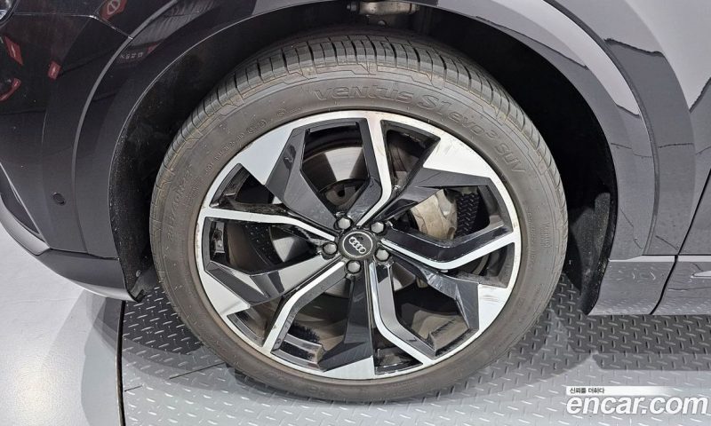 Audi Q8 50 TDI Quattro Premium