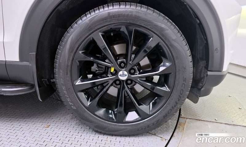 Ford Explorer 3.0 Platinum 4WD