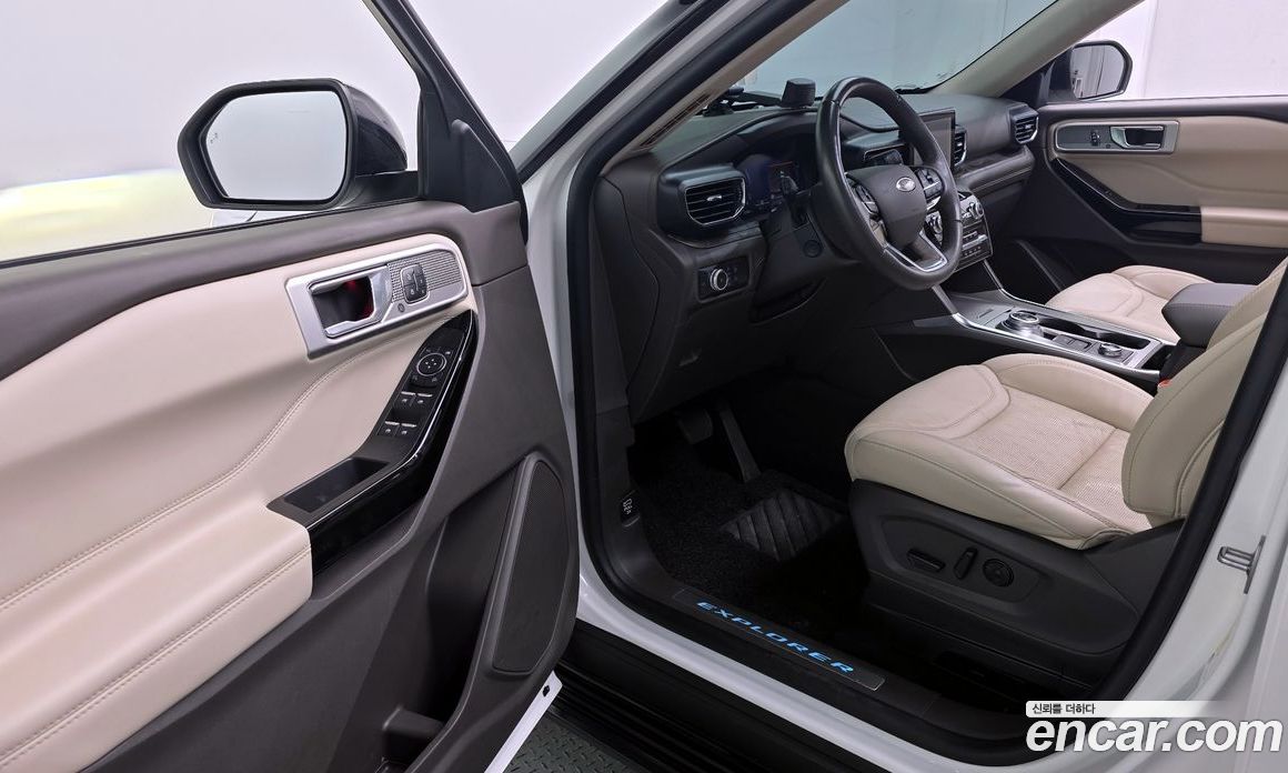 Ford Explorer 3.0 Platinum 4WD