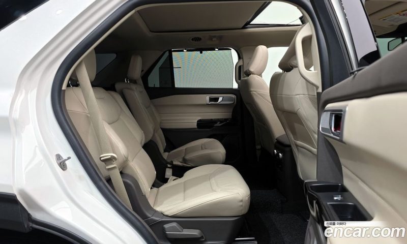 Ford Explorer 3.0 Platinum 4WD