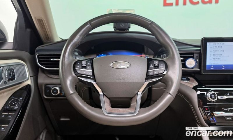 Ford Explorer 3.0 Platinum 4WD