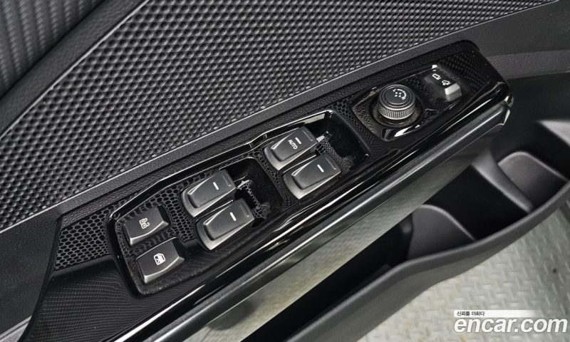 SsangYong Tivoli Gasoline 1.5 2WD