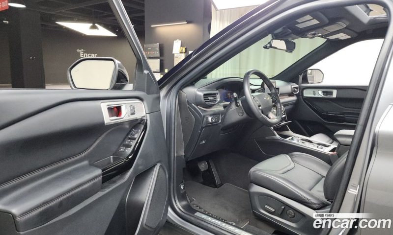 Ford Explorer 3.0 Platinum 4WD