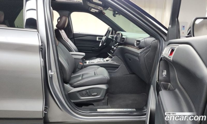 Ford Explorer 3.0 Platinum 4WD